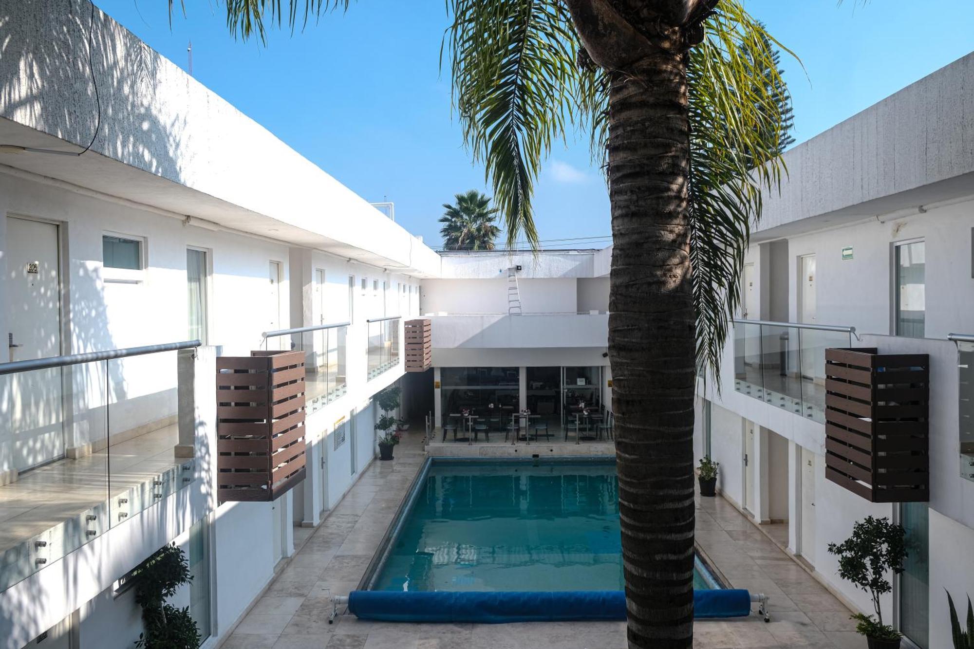 Hotel St. George Celaya  Exterior foto
