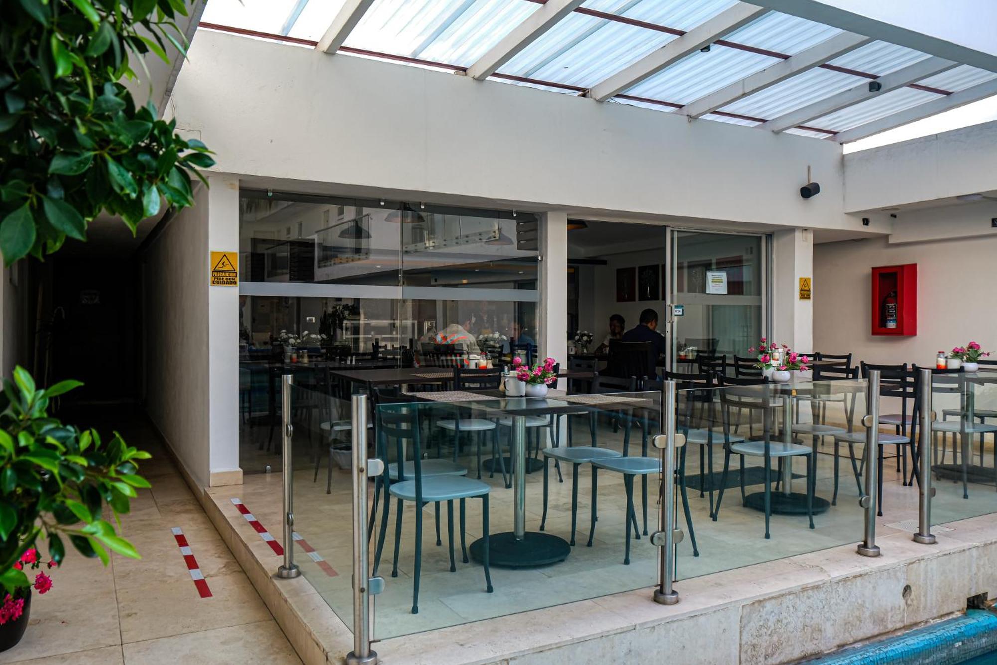 Hotel St. George Celaya  Exterior foto