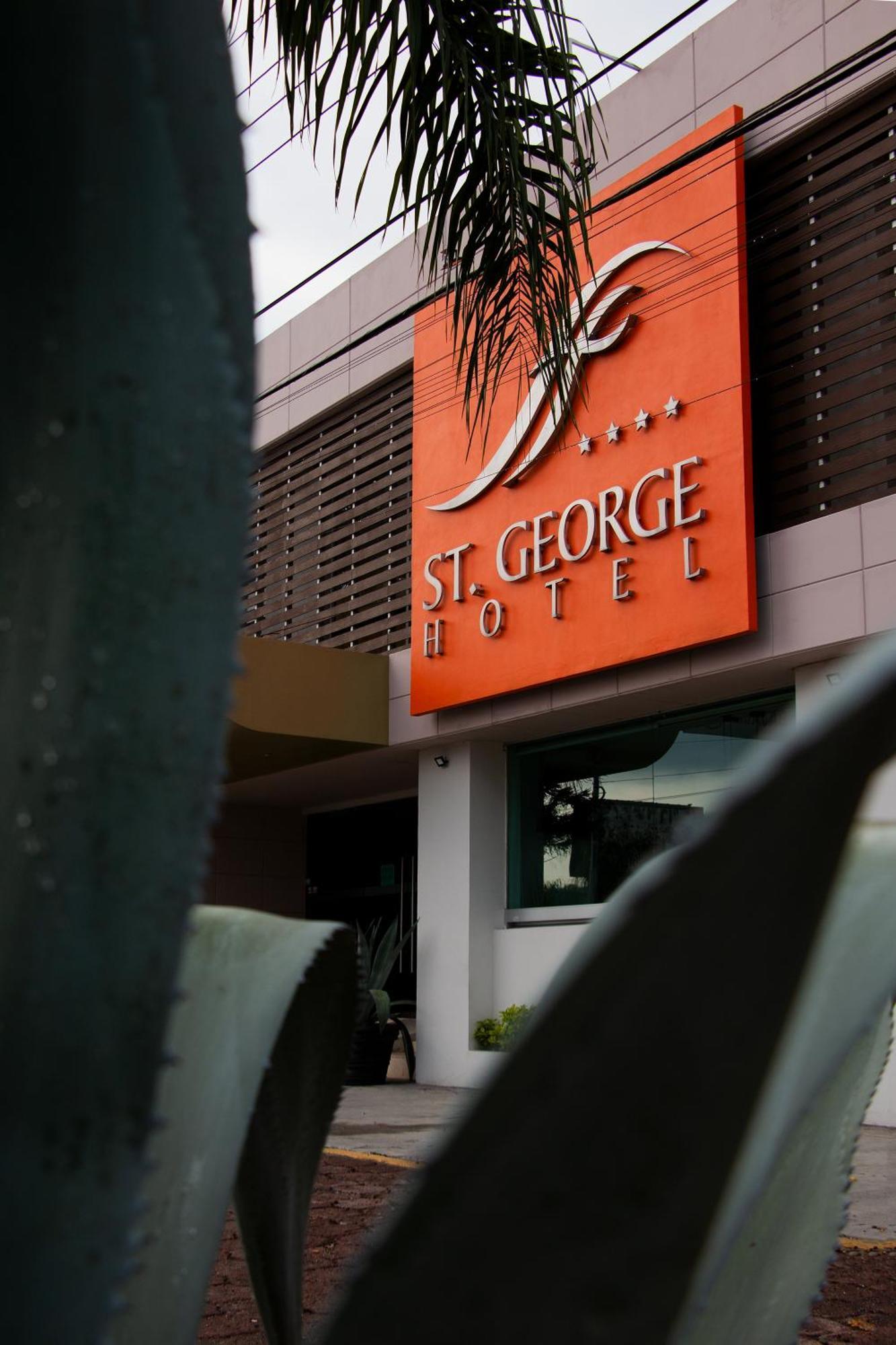 Hotel St. George Celaya  Exterior foto